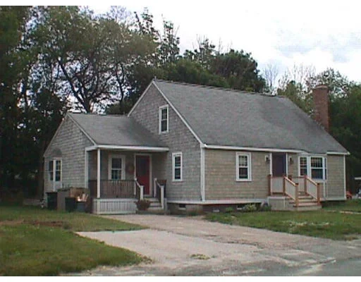 Unit for sale at 5 Almond Dr, Randolph, MA 02368