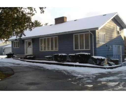 Unit for sale at 447 Essex Street, Lynnfield, MA 01940