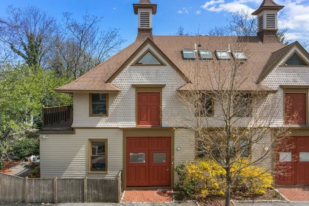 Unit for sale at 18A Highland Ave, Cambridge, MA 02139