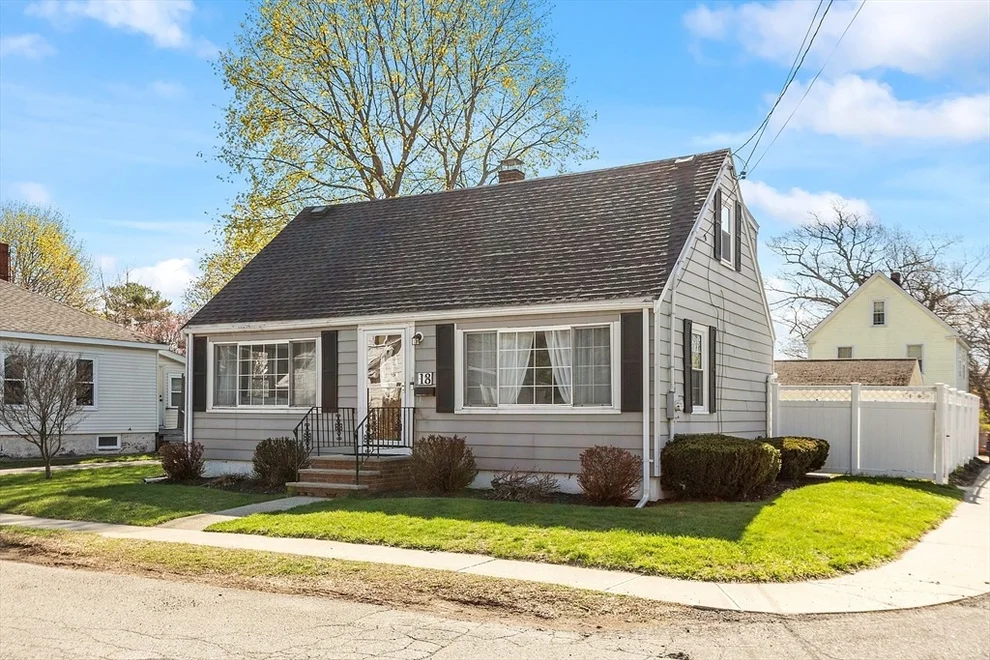 Unit for sale at 18 Glendale Ave, Peabody, MA 01960