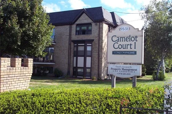 Unit for sale at 297 Pawtucket Blvd, Lowell, MA 01854