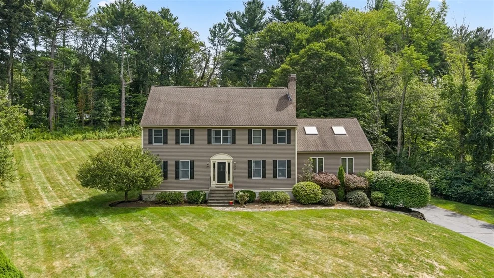 Unit for sale at 67 Pine Hill Rd, Southborough, MA 01772