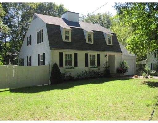 Unit for sale at 29 Brookfield Road, Wellesley, MA 02481