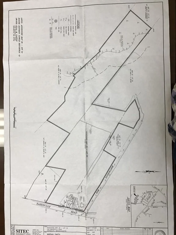 Unit for sale at 248 Bakerville Rd, Dartmouth, MA 02748