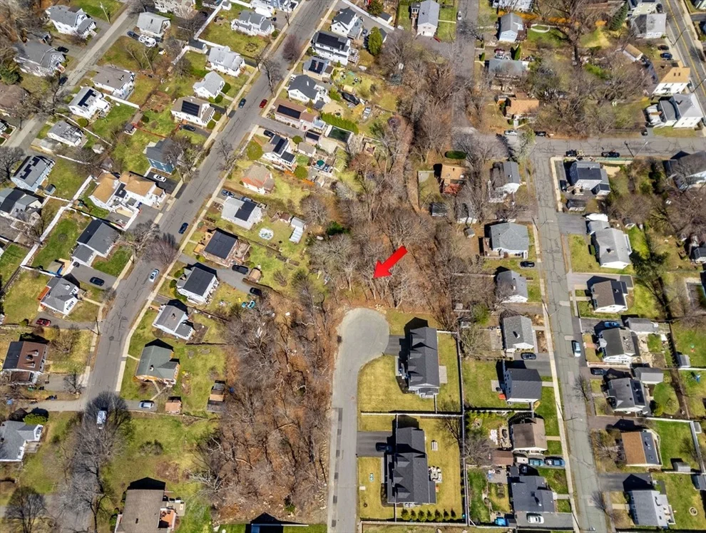 Unit for sale at 114 Livingstone Ave, Beverly, MA 01915