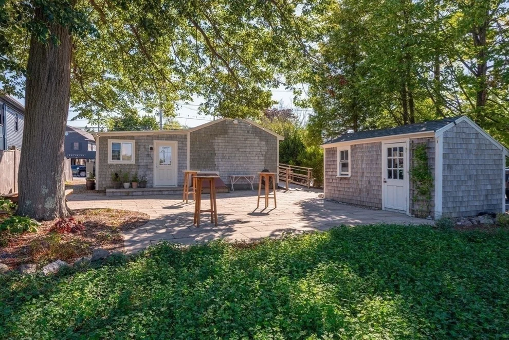 Unit for sale at 162 Main St, Essex, MA 01929