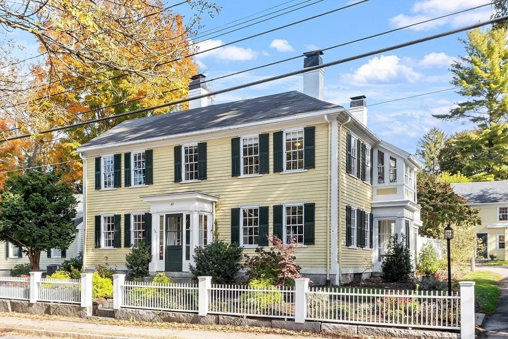 Unit for sale at 40 Lowell Rd, Concord, MA 01742