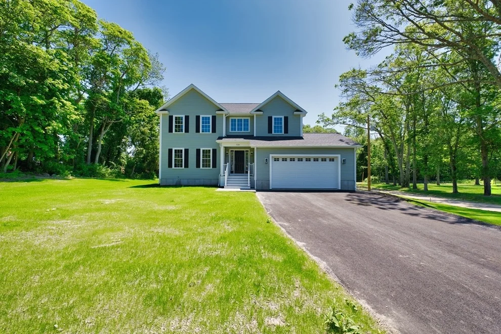Unit for sale at 526 Old Warren Road, Swansea, MA 02777