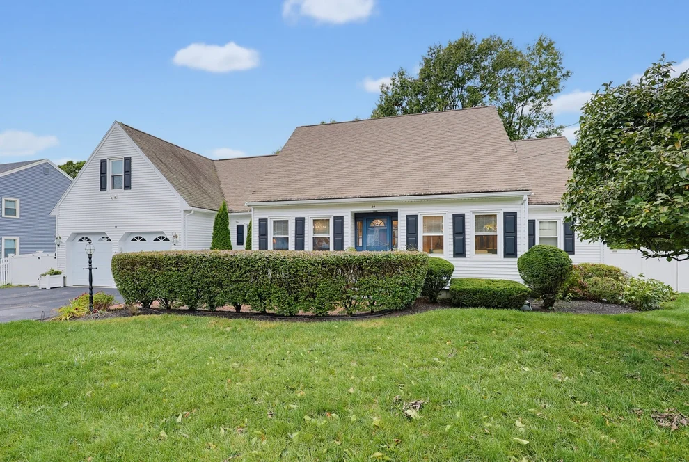 Unit for sale at 29 Tiffany Dr, Randolph, MA 02368