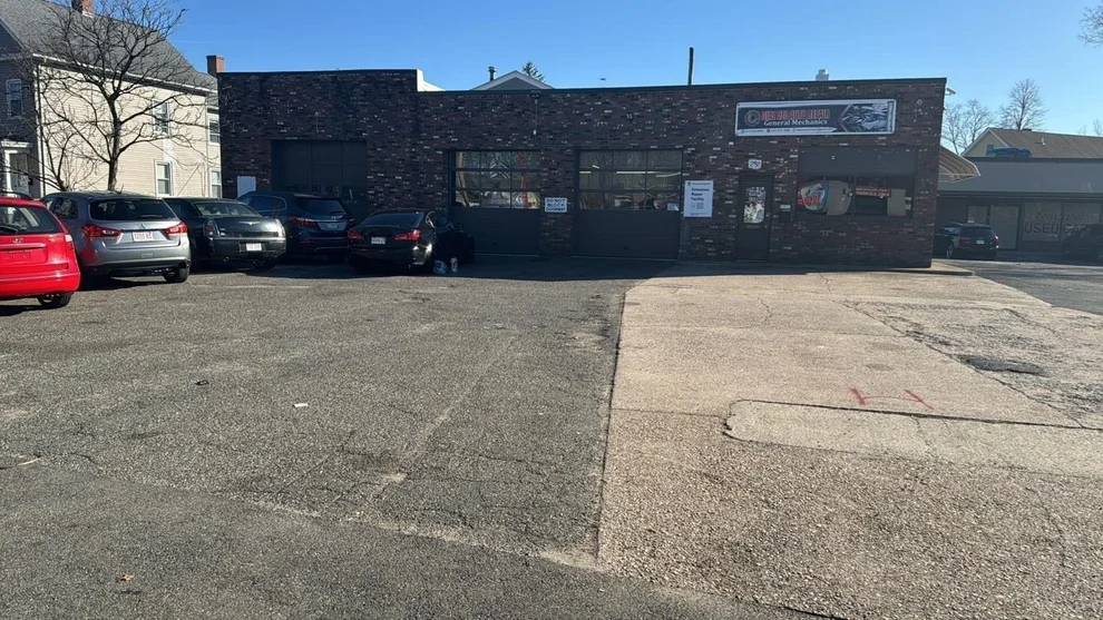 Unit for sale at 288 Allen St, Springfield, MA 01108