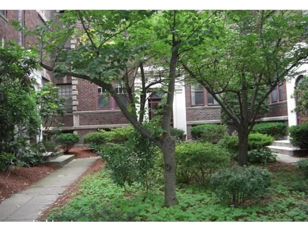 Unit for sale at 35 Winslow Rd, Brookline, MA 02446