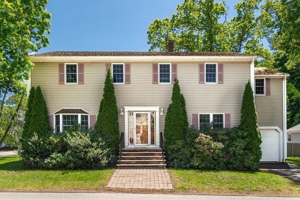 Unit for sale at 58 Libby Ave, Reading, MA 01867