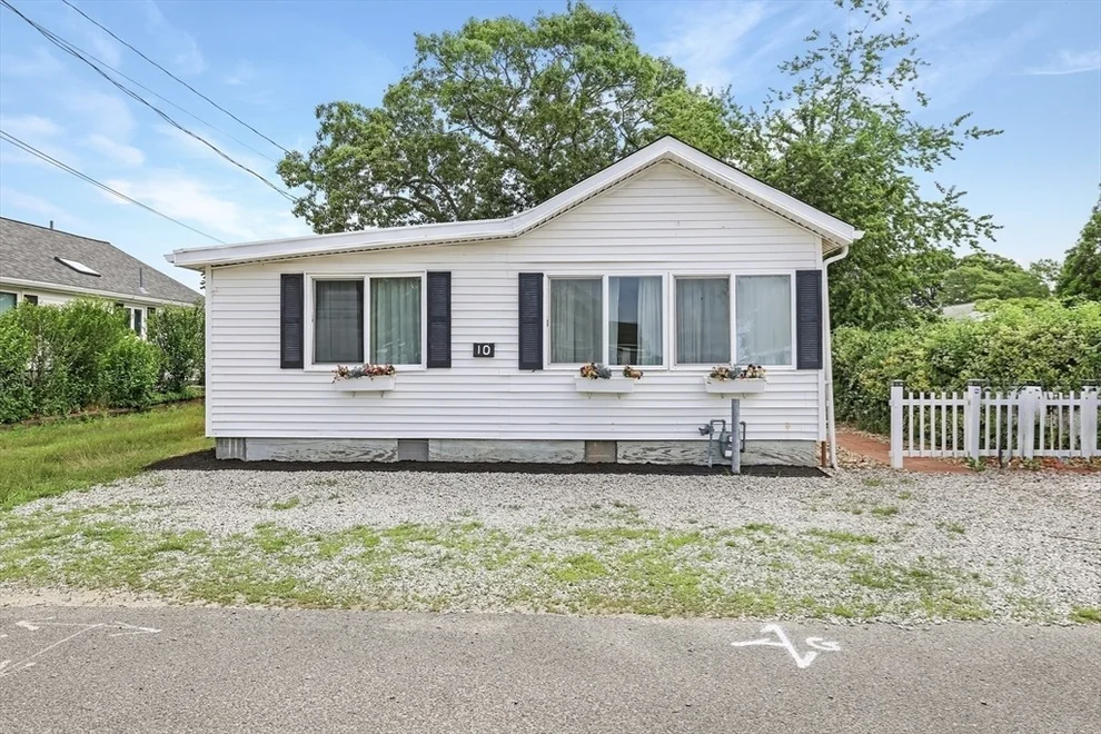 Unit for sale at 10 Barnes Street, Wareham, MA 02571