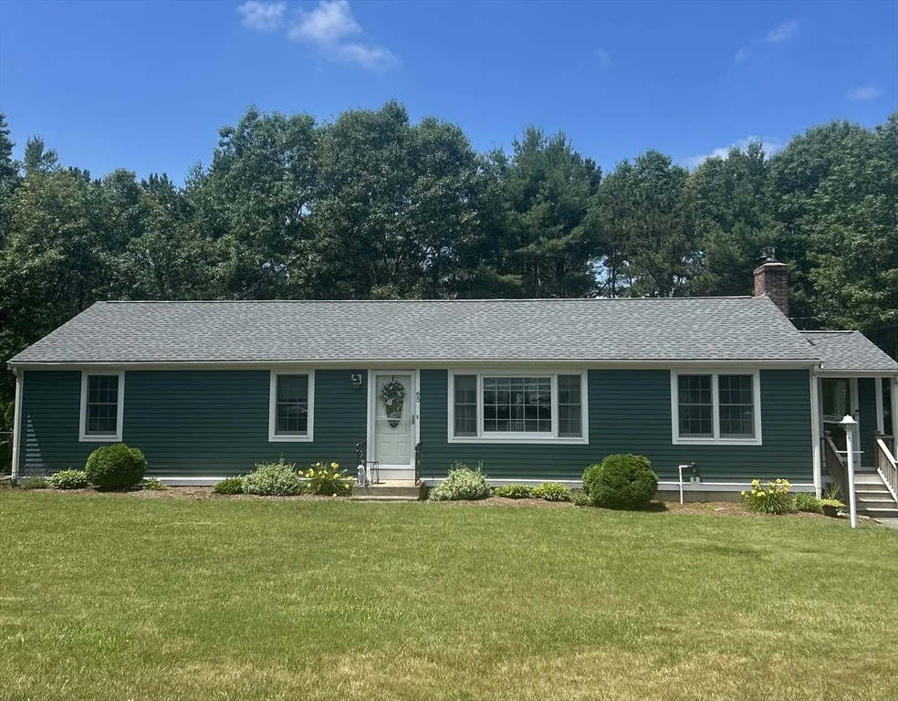 Unit for sale at 65 Flintlocke Dr, Plymouth, MA 02360