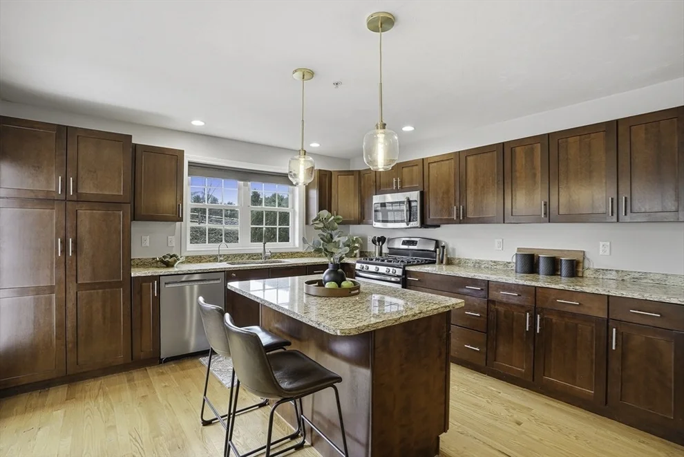 Unit for sale at 4 Patriots Blvd, Hopkinton, MA 01748
