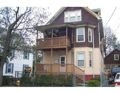 Unit for sale at 40 Hollingsworth, Lynn, MA 01902