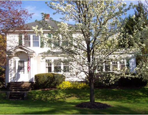 Unit for sale at 257 Maple Avenue, Shrewsbury, MA 01545