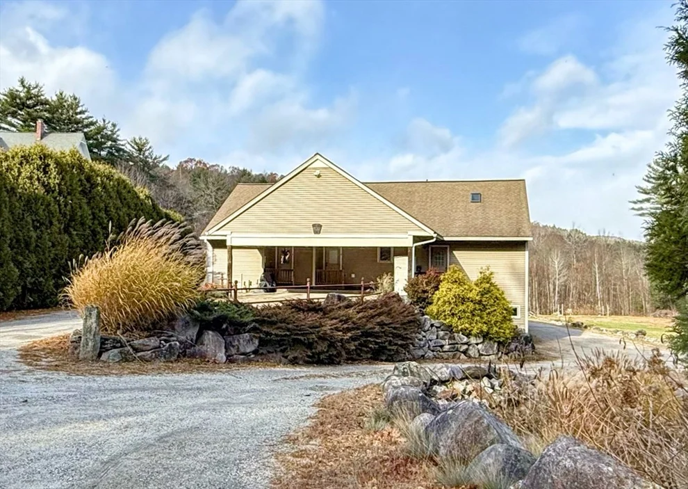 Unit for sale at 17 Mountain St, Williamsburg, MA 01039