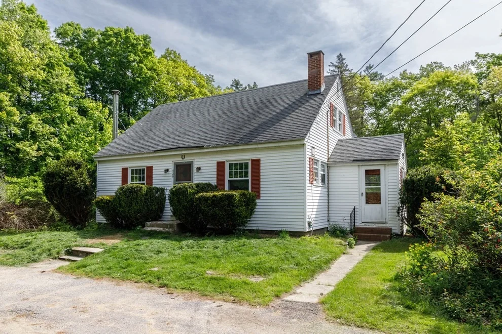 Unit for sale at 326 Lake Road, Ashburnham, MA 01430
