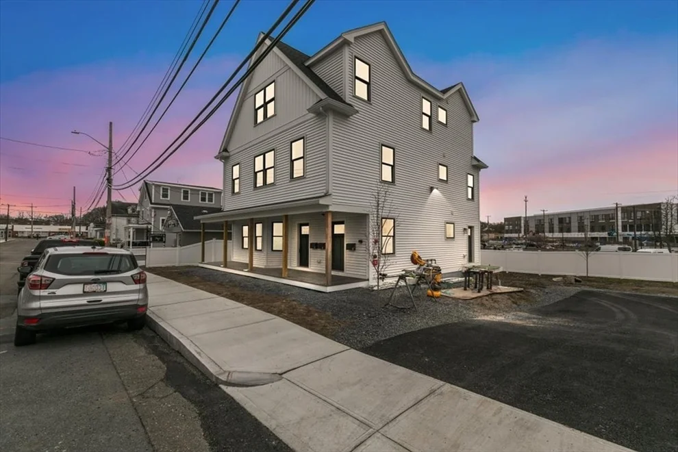 Unit for sale at 106 Broadway, Salem, MA 01970