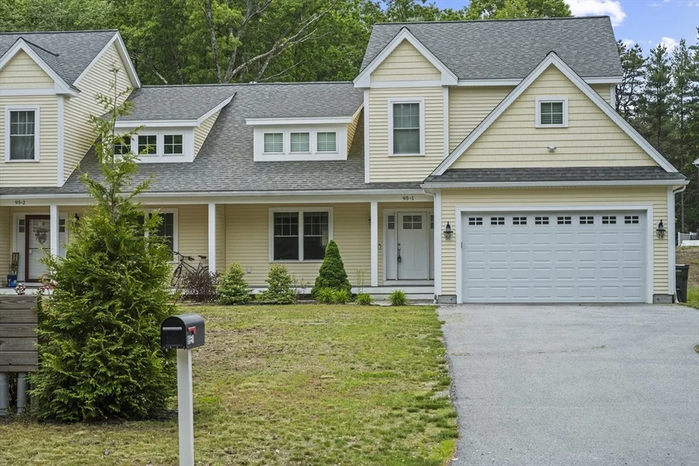 Unit for sale at 95 Lowell Rd, Pepperell, MA 01463