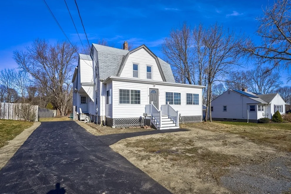Unit for sale at 196 Read Street, Somerset, MA 02726