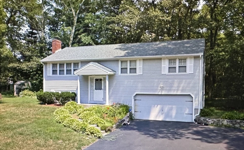 Unit for sale at 98 Sunset Drive, Northborough, MA 01532