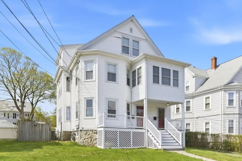 Unit for sale at 127 Winslow Ave, Norwood, MA 02062
