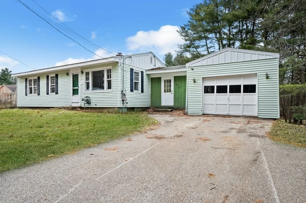 Unit for sale at 38 S Spencer Rd, Spencer, MA 01562