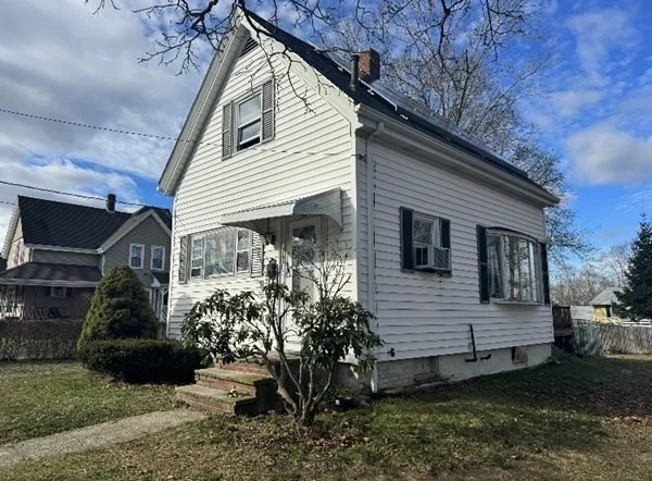 Unit for sale at 561 Summer, Brockton, MA 02302