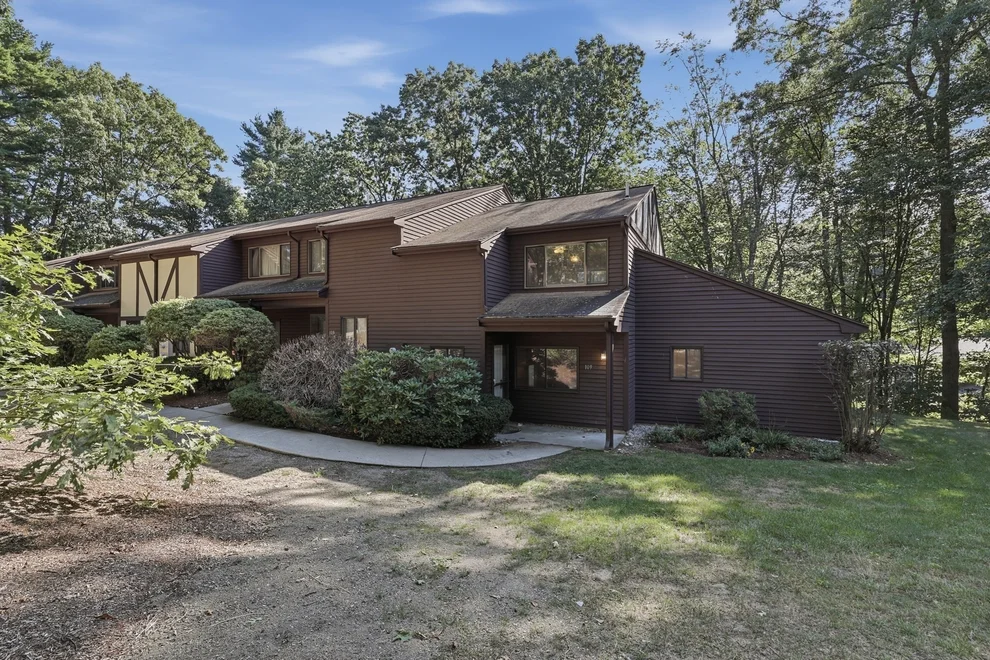 Unit for sale at 109 Highwood Drive, Franklin, MA 02038