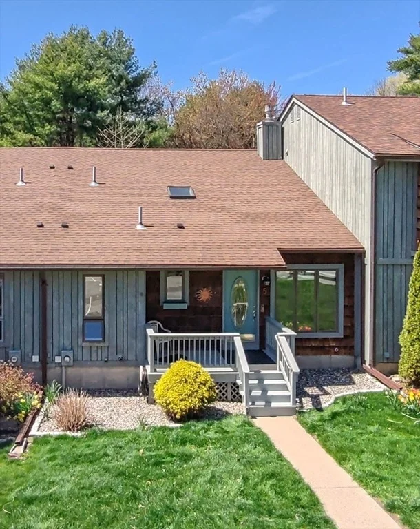 Unit for sale at 5 Meadowbrook Ln, Palmer, MA 01069