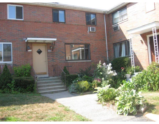 Unit for sale at 104 Bishop Dr, Framingham, MA 01702