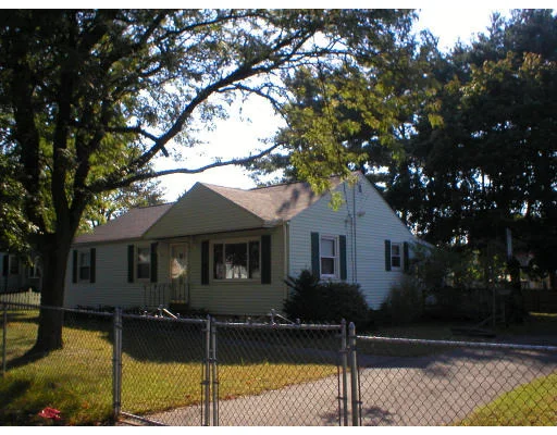 Unit for sale at 165 Cherokee Dr, Springfield, MA 01109