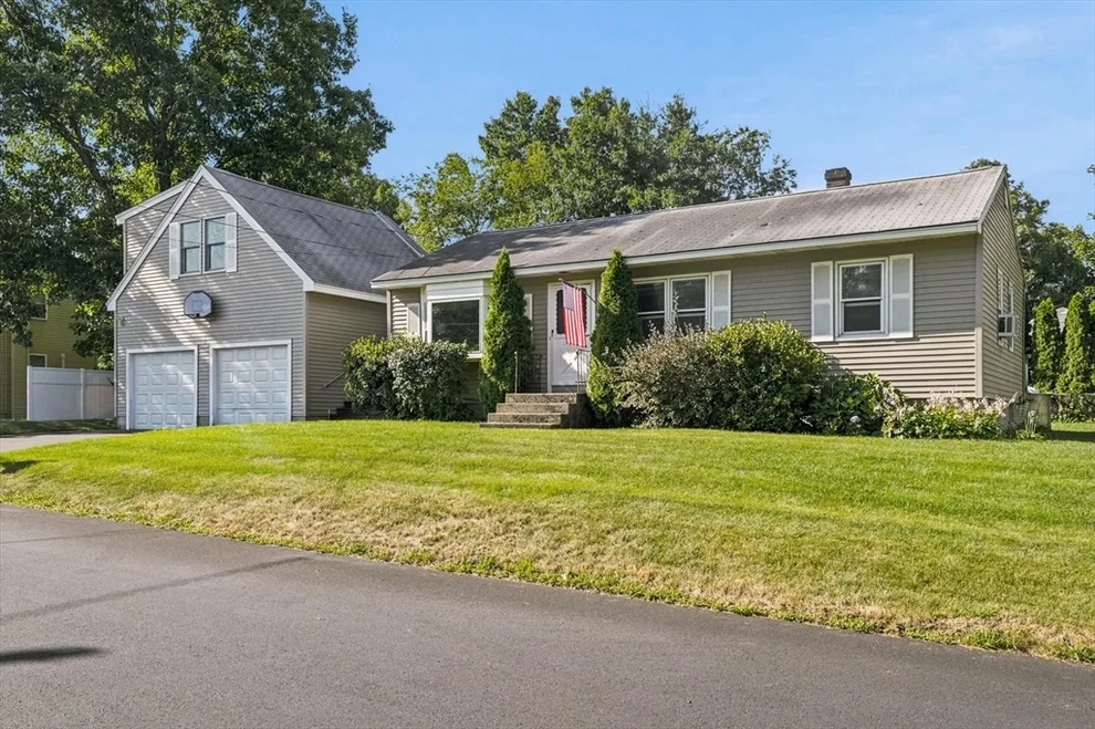 Unit for sale at 16 Edgelawn Ave, Chelmsford, MA 01863