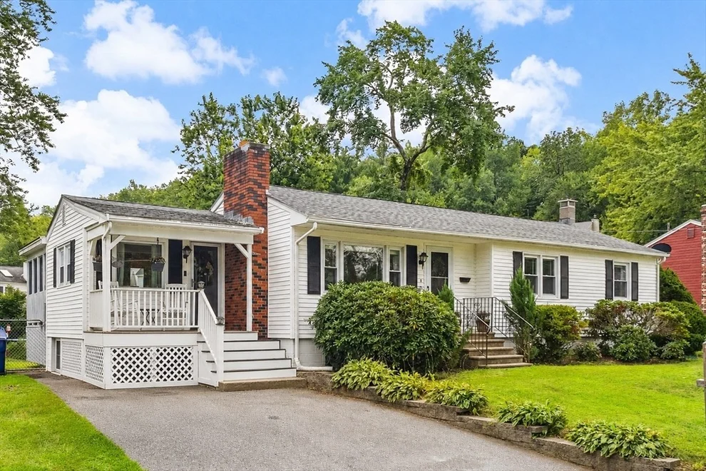 Unit for sale at 28 Lillian Ter, Dracut, MA 01826