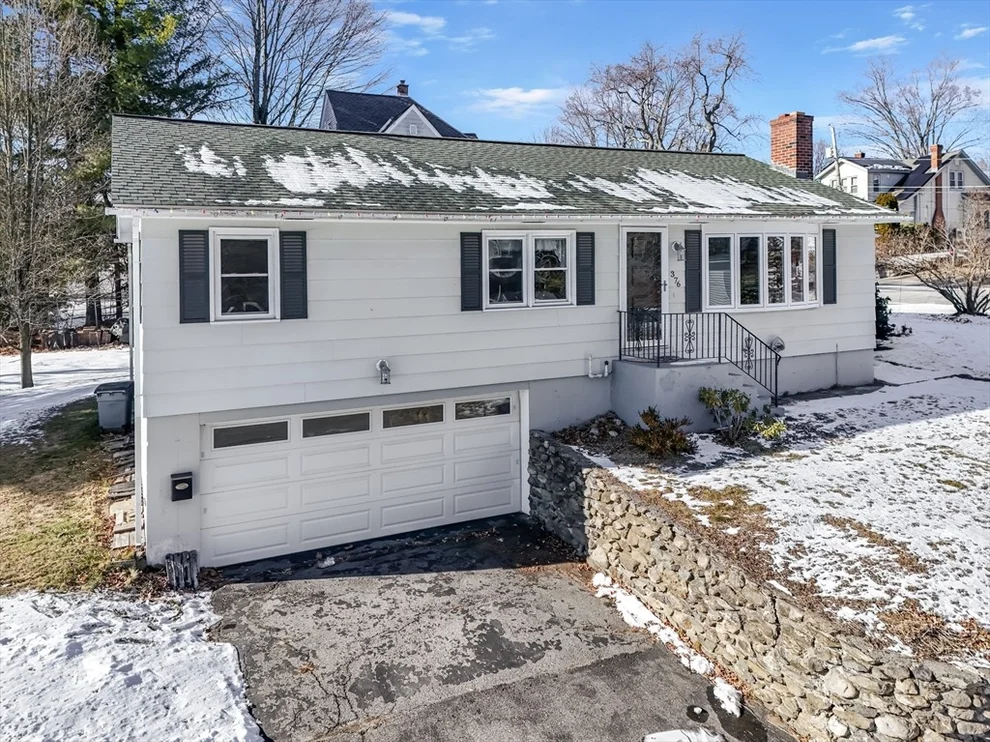 Unit for sale at 376 Merriam Ave, Leominster, MA 01453