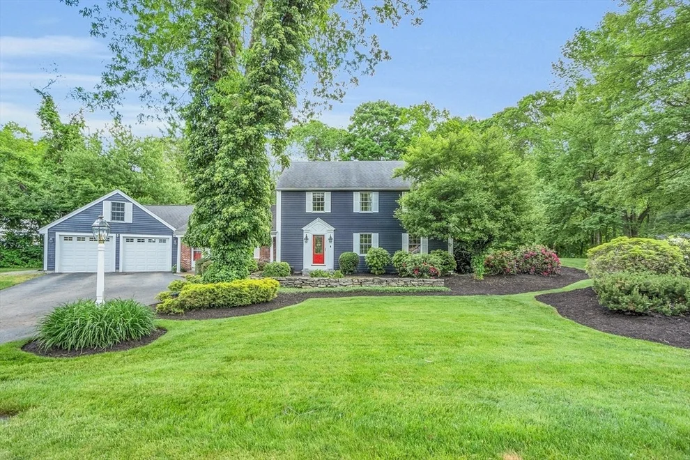 Unit for sale at 1 Garrison Heights Dr, Oxford, MA 01540