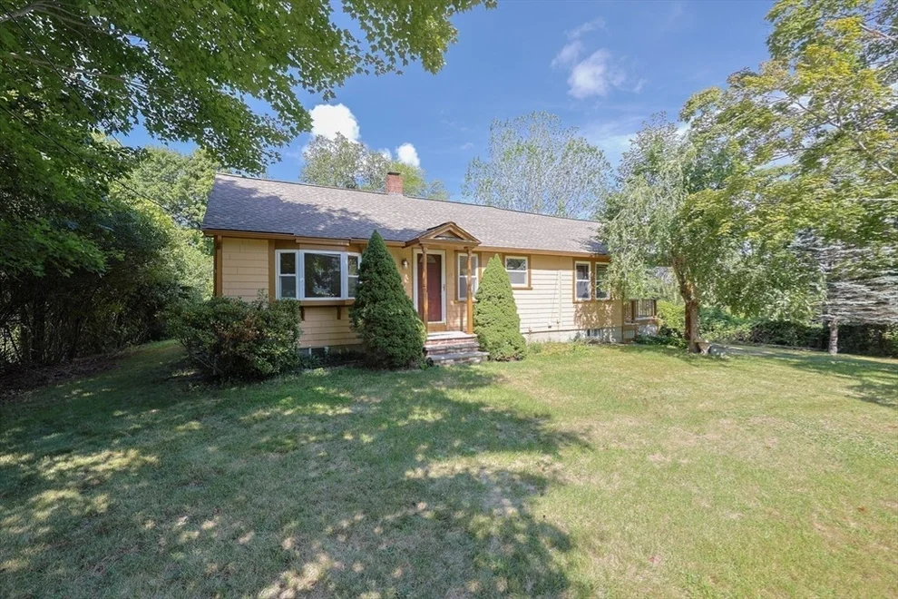 Unit for sale at 17 Chace Ave, Pepperell, MA 01463