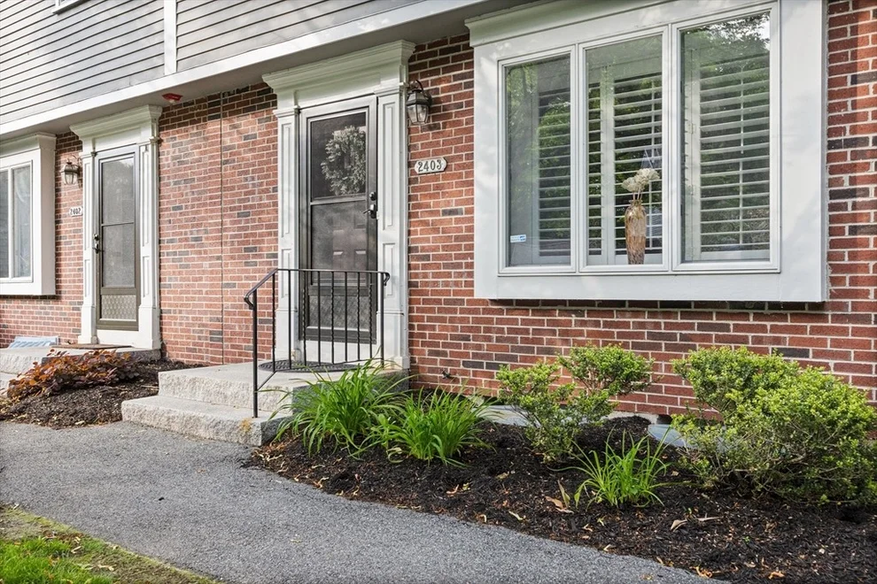 Unit for sale at 2403 Pheasant Creek Ln, Peabody, MA 01960