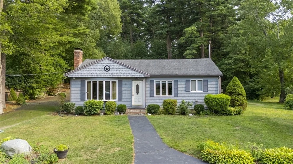 Unit for sale at 185 Seekell St, Taunton, MA 02718