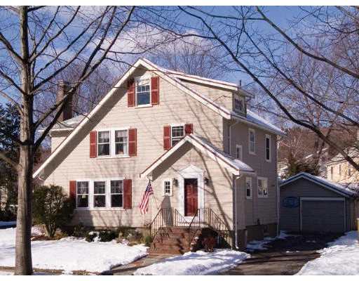 Unit for sale at 100 Cross Street, Belmont, MA 02478