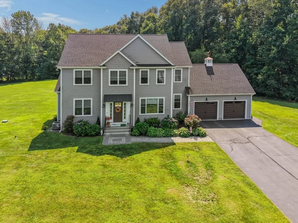 Unit for sale at 277 Yew St, Douglas, MA 01516