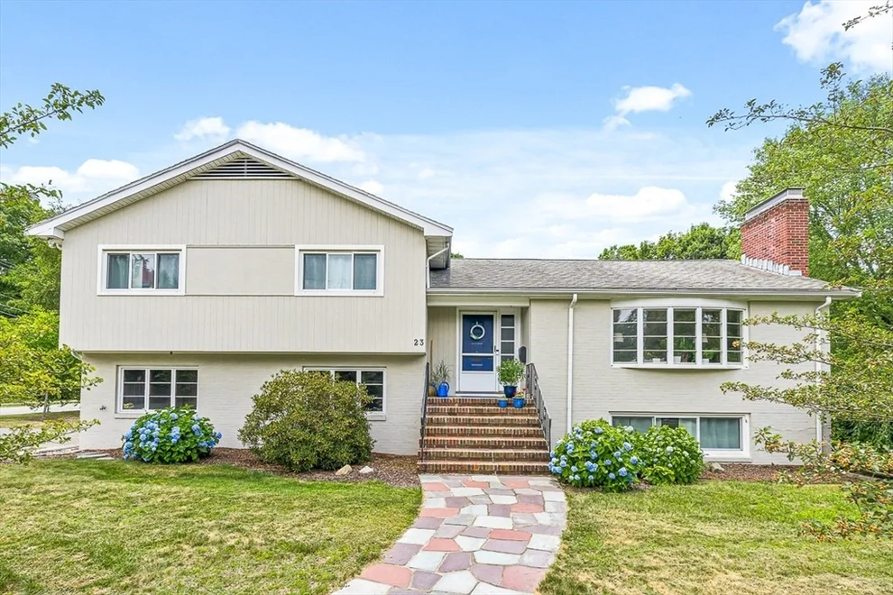 Unit for sale at 23 Cottonwood Rd, Wellesley, MA 02482