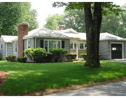 Unit for sale at 46 Depot St, Douglas, MA 01516