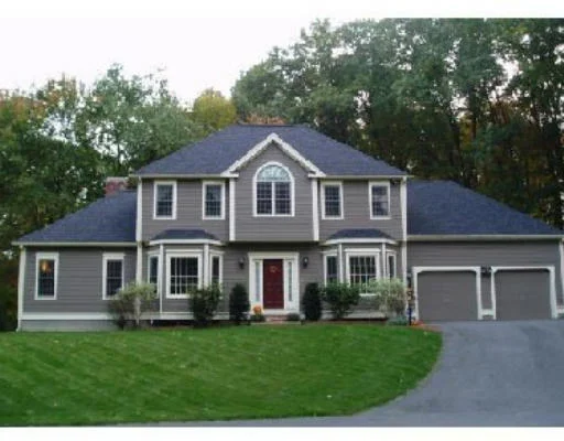 Unit for sale at 64 Follette St, Grafton, MA 01519
