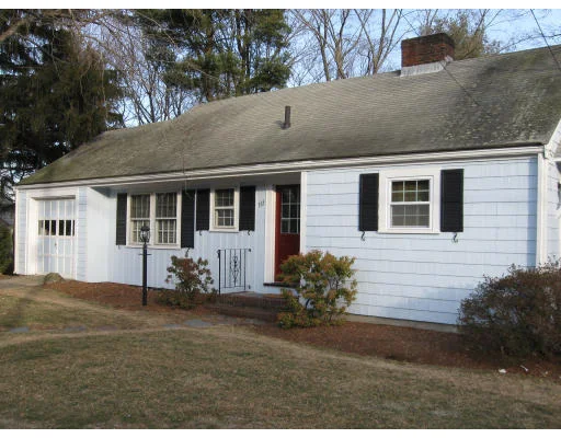 Unit for sale at 165 Pond Street, Winchester, MA 01890