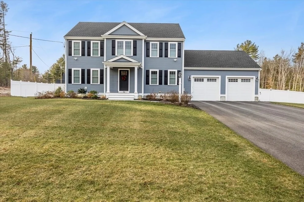 Unit for sale at 70 Sandy Hill Rd, Raynham, MA 02767