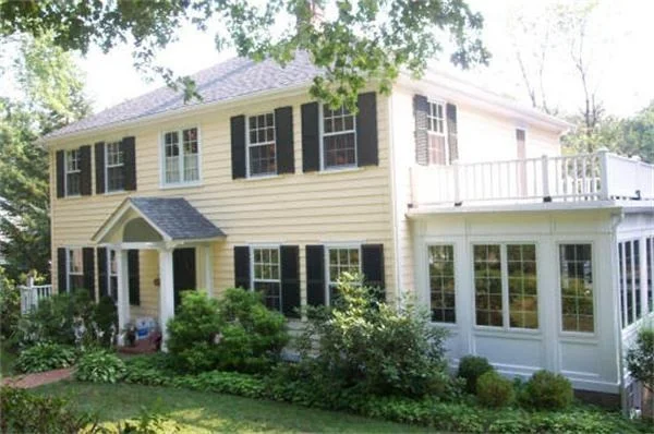 Unit for sale at 33 Bancroft Rd, Wellesley, MA 02481