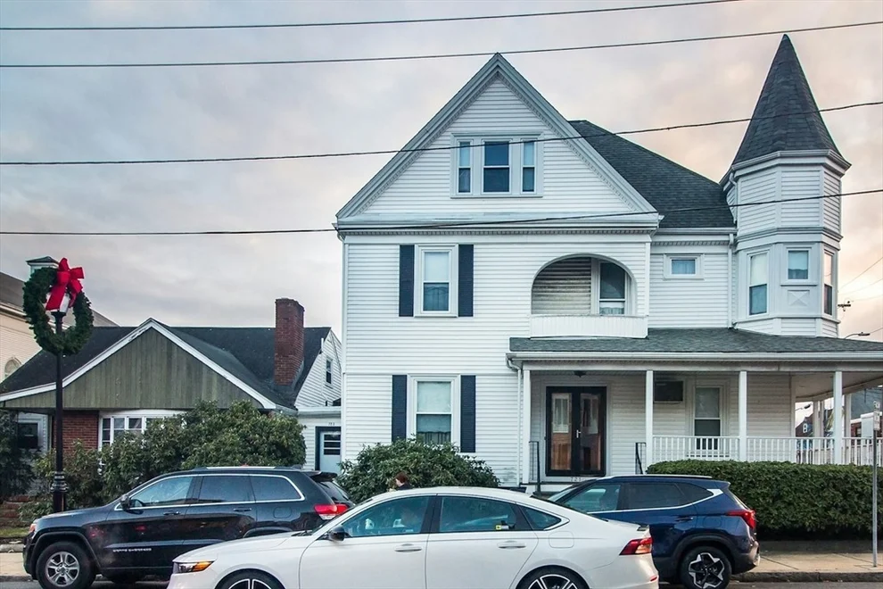 Unit for sale at 721 Salem Street, Malden, MA 02148